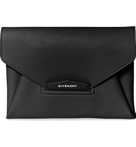 Women's Givenchy Clutches & Pouches 